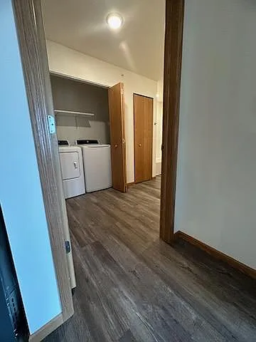 922 Adams Ct #802 — Photo 7