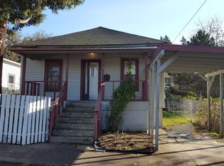1521 SE Thompson St, Roseburg, OR 97470