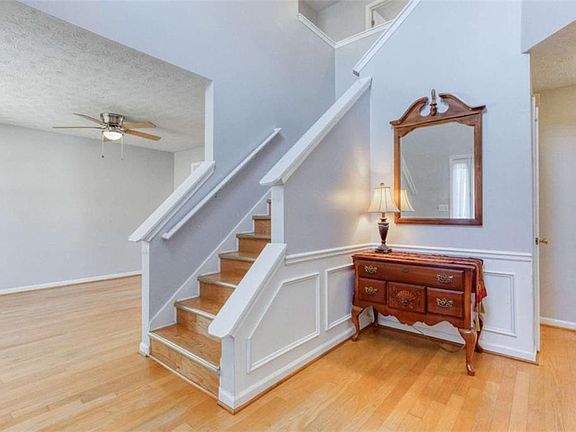 2nd image of 3015 Dominion Walk Ln