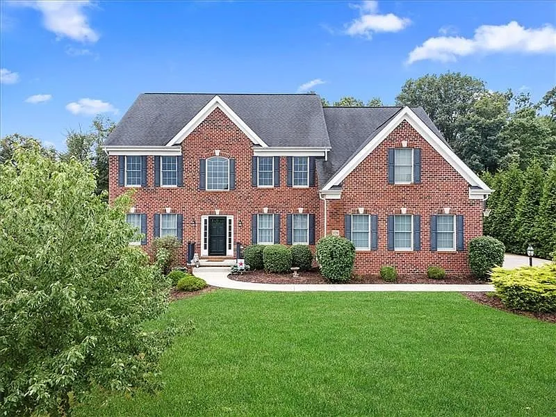320 Dirkshire Ct photo 1