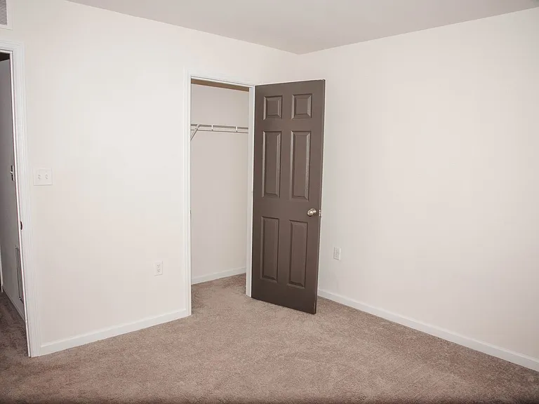 523 Fawn Ln — Photo 20