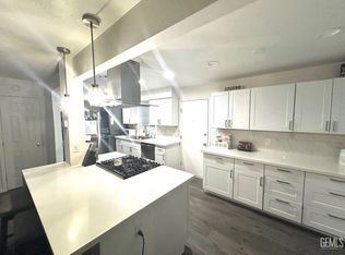 3333 El Encanto Ct APT 22, Bakersfield, CA 93301