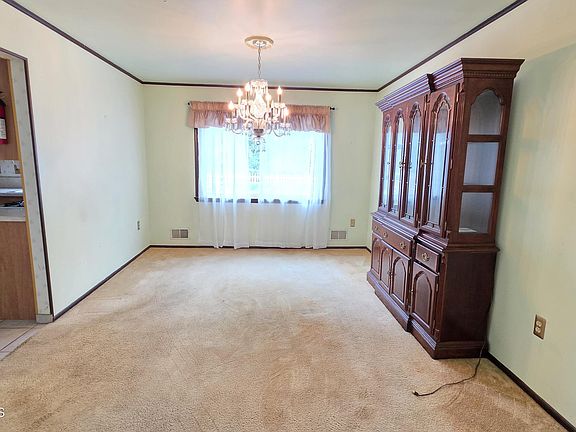 4th image of 19 Brook Street