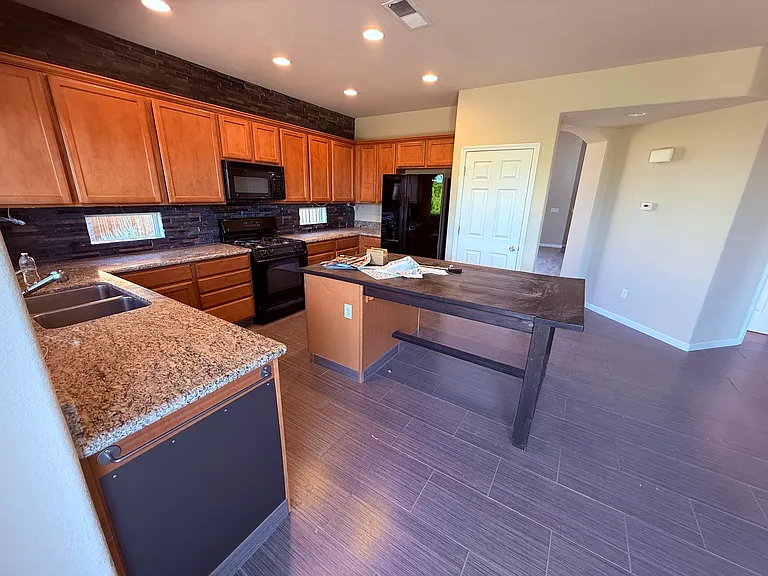 7750 Peavine Shadow Ct — Photo 6