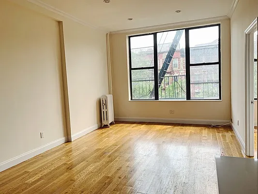 Rented by Sky Management | media 21