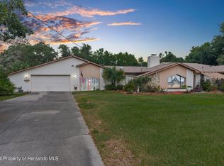 7465 Jonquil Pl, Weeki Wachee, FL 34607