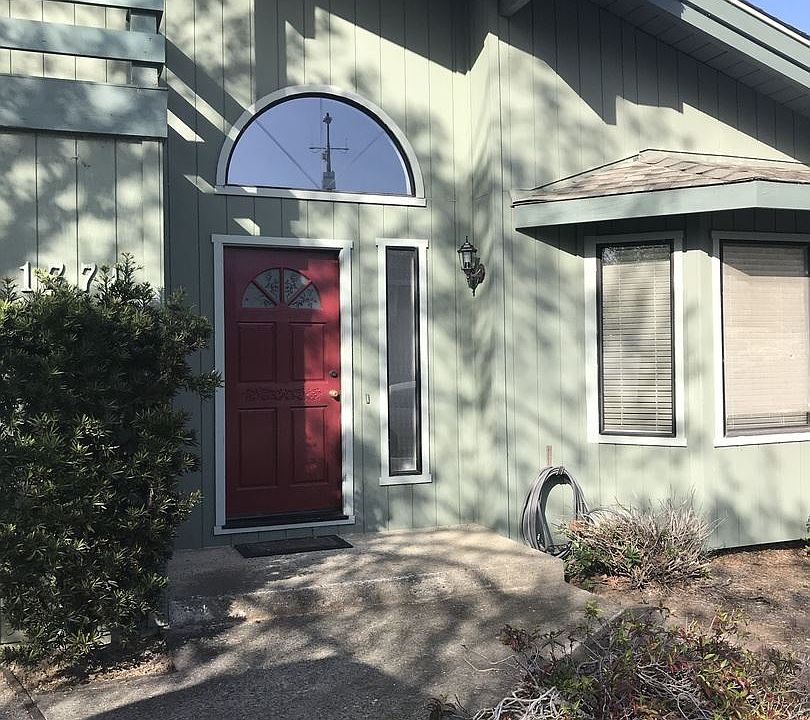 1st image of 1770 Dolphin Dr