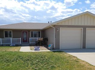 103 Arrow St, Douglas, WY 82633