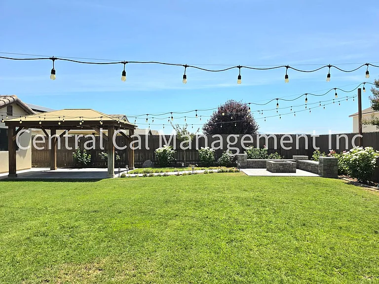 9029 Almond Creek Dr — Photo 34