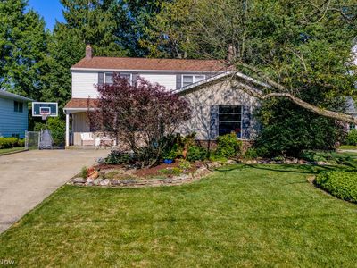 6697 Forest Glen Ave, Solon, OH, 44139