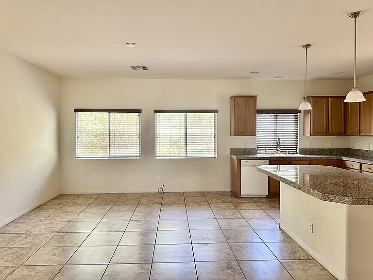6735 Treble Clef Ave — Photo 14