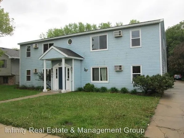 1628 8 1/2 St SE, Rochester, MN 55904