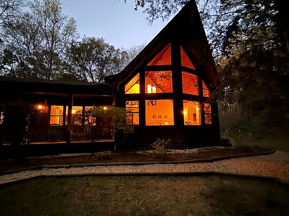 4th image of 2495 Eden Forest Rd