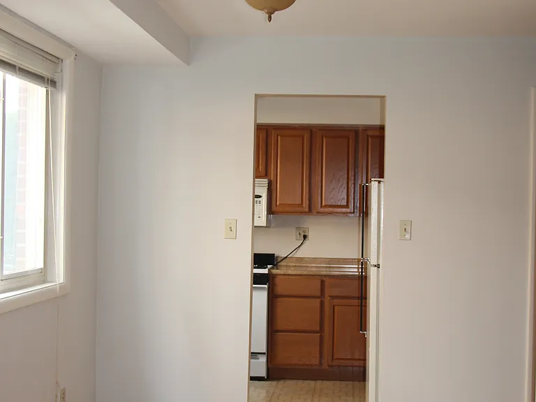 Ballston Gardens — Photo 21