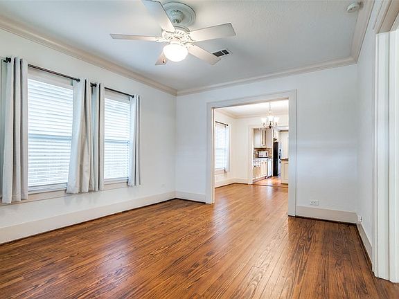 4th image of 621 Aurora St