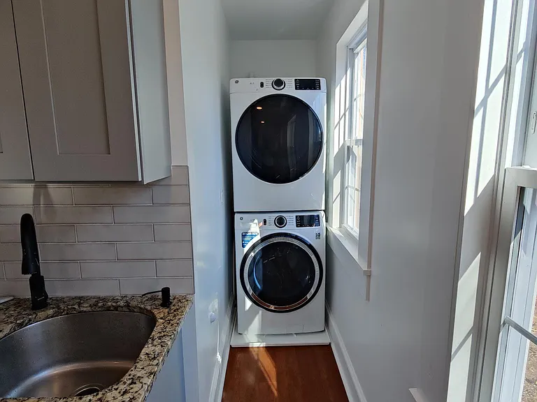 58 Harris St #1 — Photo 6