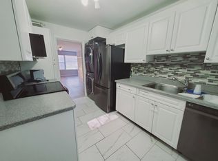 29 Village Walk, Wilton, CT 06897