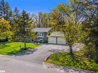 40 Spencer Trl, Oro Medonte, ON L0L2L0