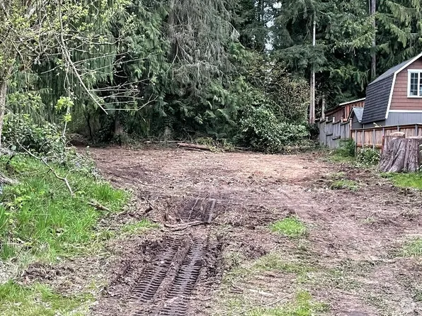 22920 105th Avenue SE, Woodinville, WA 98077