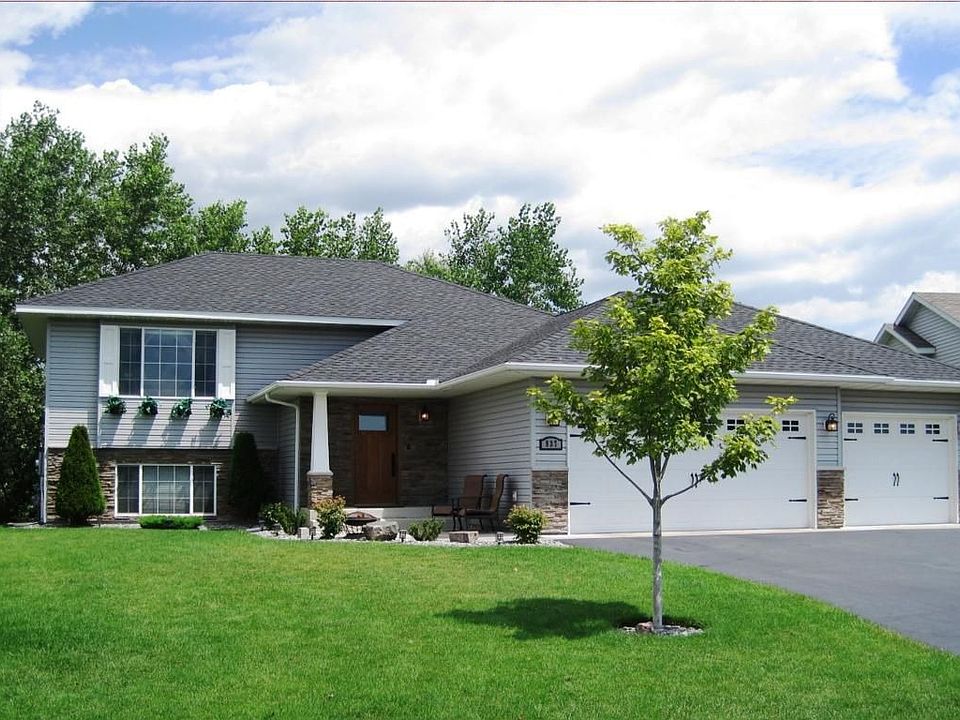 1st image of 537 Sunwood Park Dr