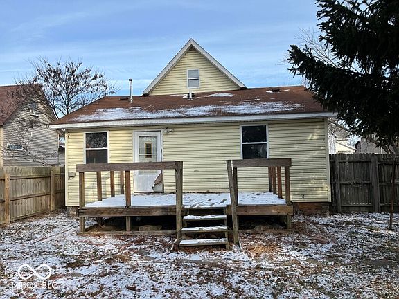 2nd image of 337 E 10th St