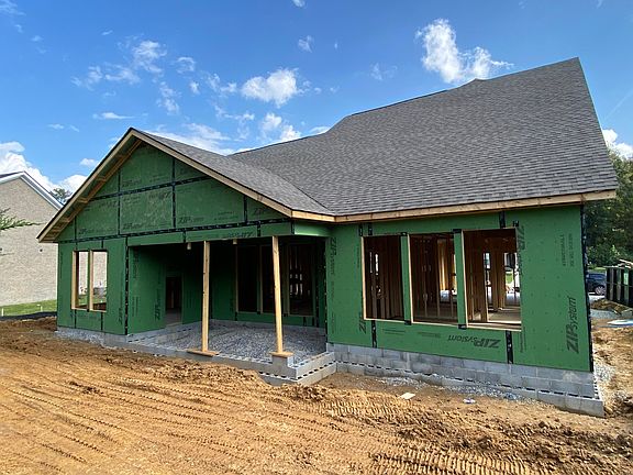4th image of 109 Broady Meadow Cir