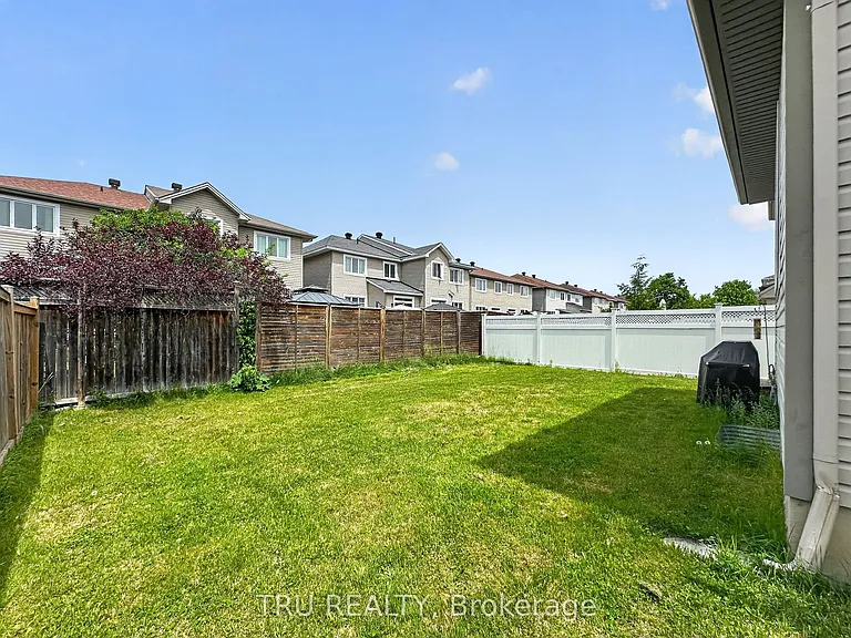 200 Celtic Ridge Cres — Photo 34