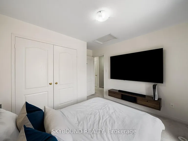 3375 Thomas St #13-14 — Photo 18