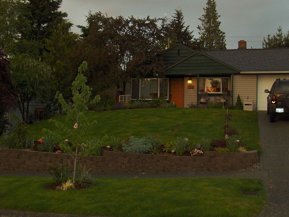 1st image of 17210 4th Ave NE