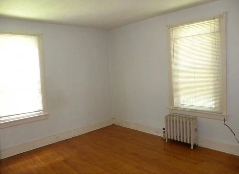 181 Elm St — Photo 4