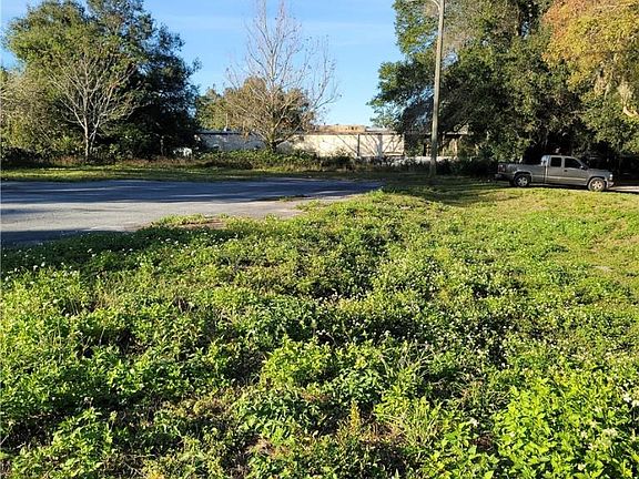 2nd image of 2345 NW 10th St