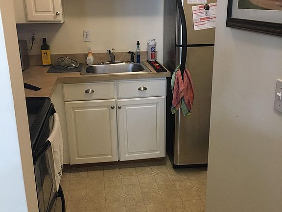 L-Shaped Kitchen