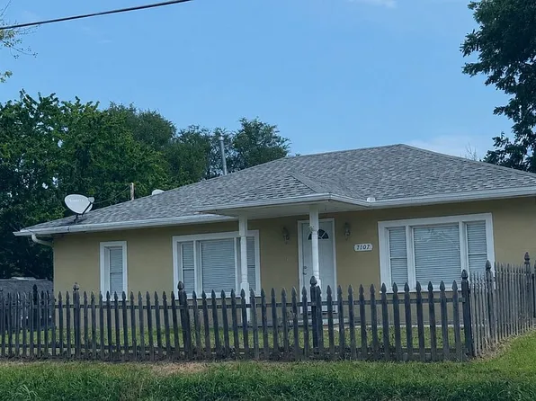 7107 SE State Route 371, Saint Joseph, MO 64504