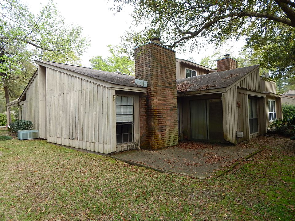 1st image of 630 N Beau Chene Dr APT 10
