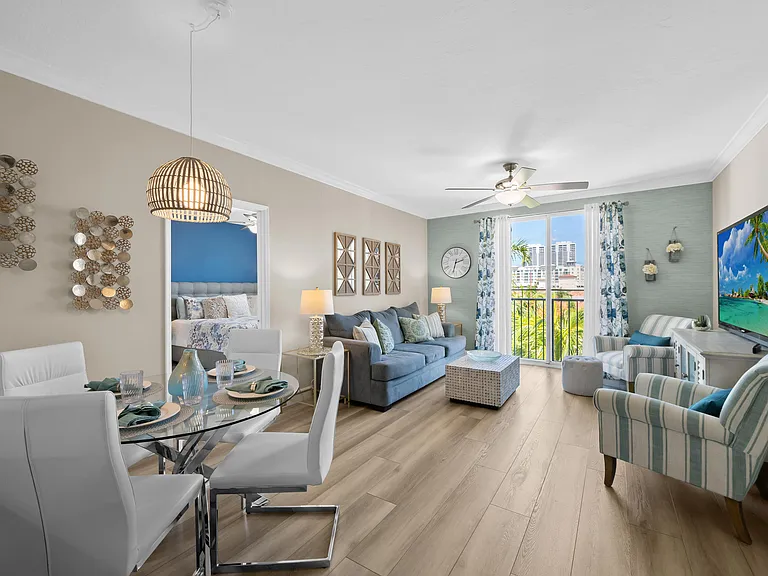 720 S Sapodilla Ave #502 — Photo 6