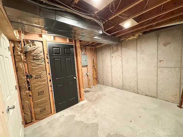 1127 S 1560 E — Photo 24