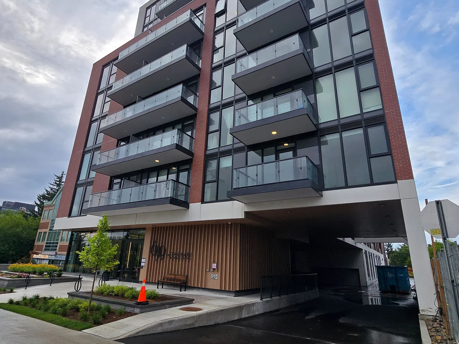 1 bed, $2,100 — Photo 1