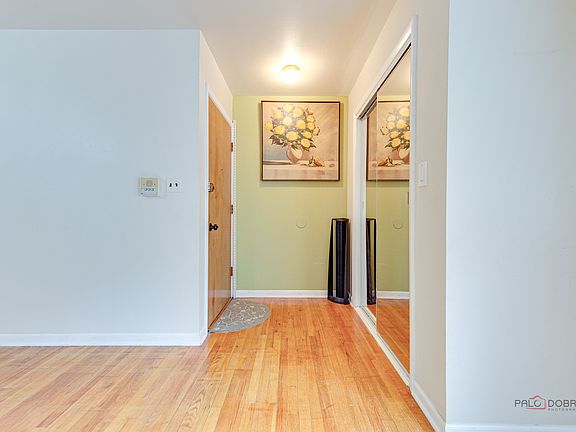 4th image of 1511 W Birchwood Ave APT 2E