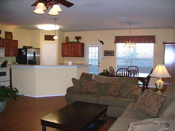 2nd image of 8704 Arcadia Park Dr