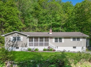 667 Peekskill Hollow Rd, Putnam Valley, NY 10579