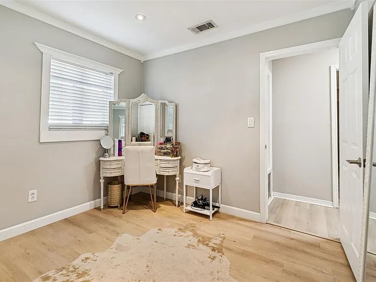 2302 S Arrawana Ave — Photo 44