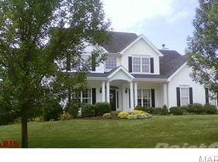 262 Chestnut Hill Dr, O'Fallon, MO 63368