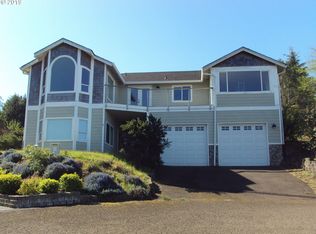 7375 Dana Lane Ct, Pacific City, OR
