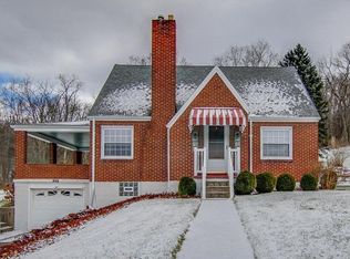 672 Center Rd, Plum Boro, PA 15239