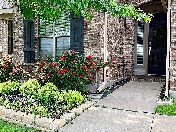 2nd image of 4107 Lee Hutson Dr