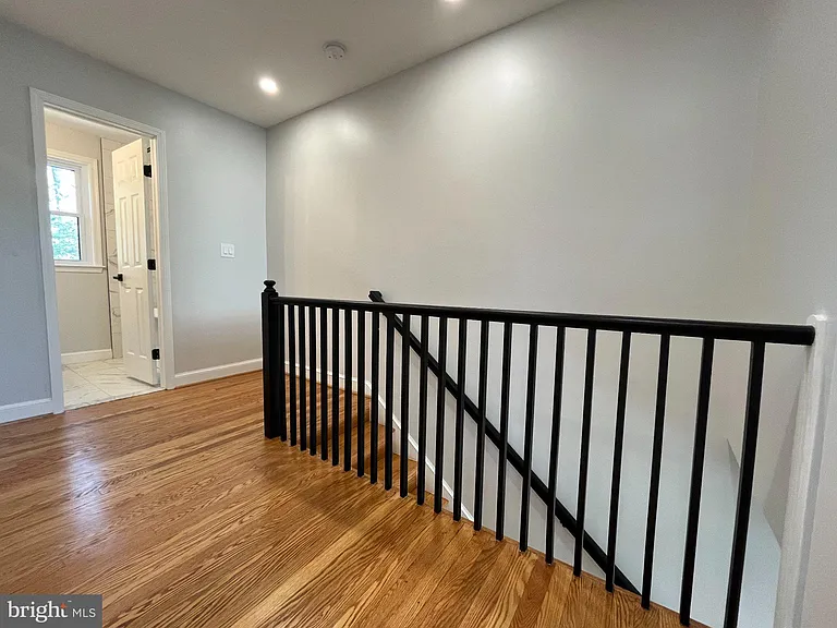 327 Whittier St NW #A — Photo 39