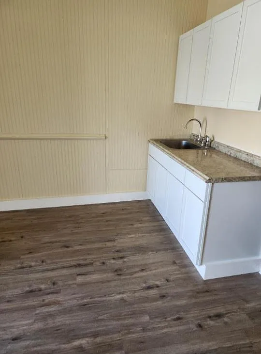 1 bed, 900 sqft, $941 — Photo 4