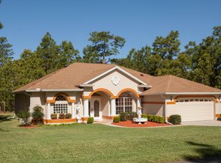 18 Mayten Ct N, Homosassa, FL 34446