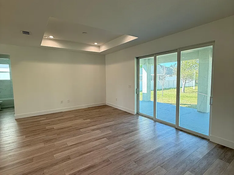 1709 Jeannin Dr — Photo 17