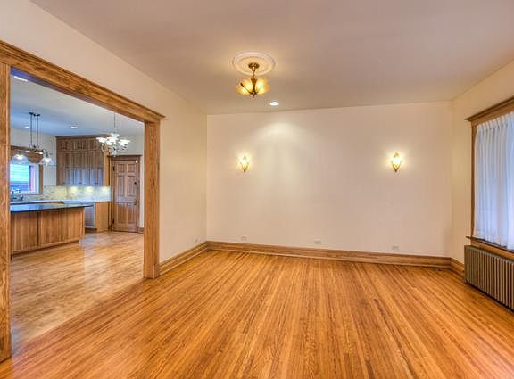 2nd image of 2850 W Logan Blvd #1
